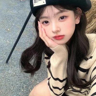 她的伪装